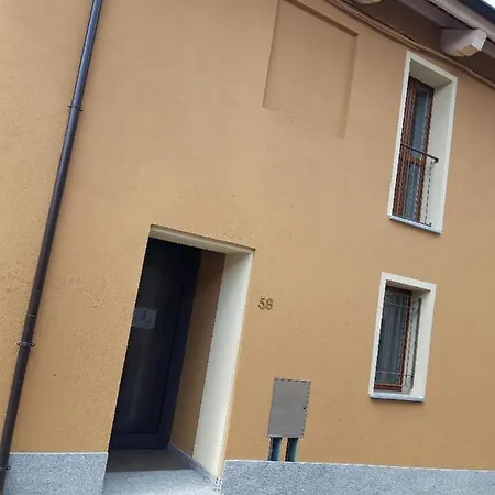 Il Borgo Papavero Daire Busca